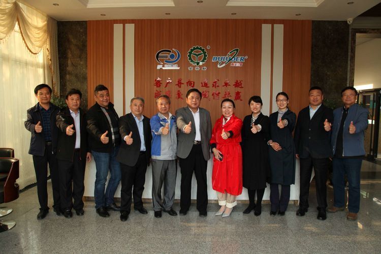 山東金格瑞與貿(mào)易協(xié)會(huì)企業(yè)家座談會(huì) 山東金格瑞與貿(mào)易協(xié)會(huì)企業(yè)家座談會(huì)